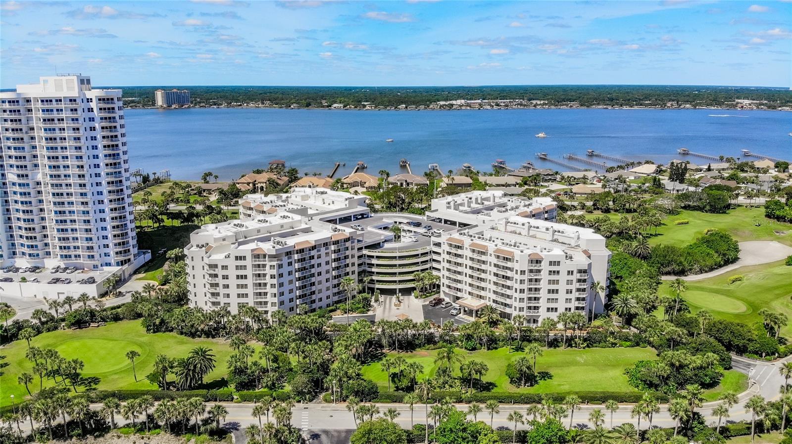 Image 59 of 74 For 3 Oceans West Boulevard 1c3