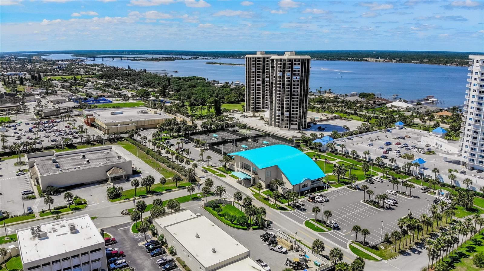 Image 60 of 74 For 3 Oceans West Boulevard 1c3