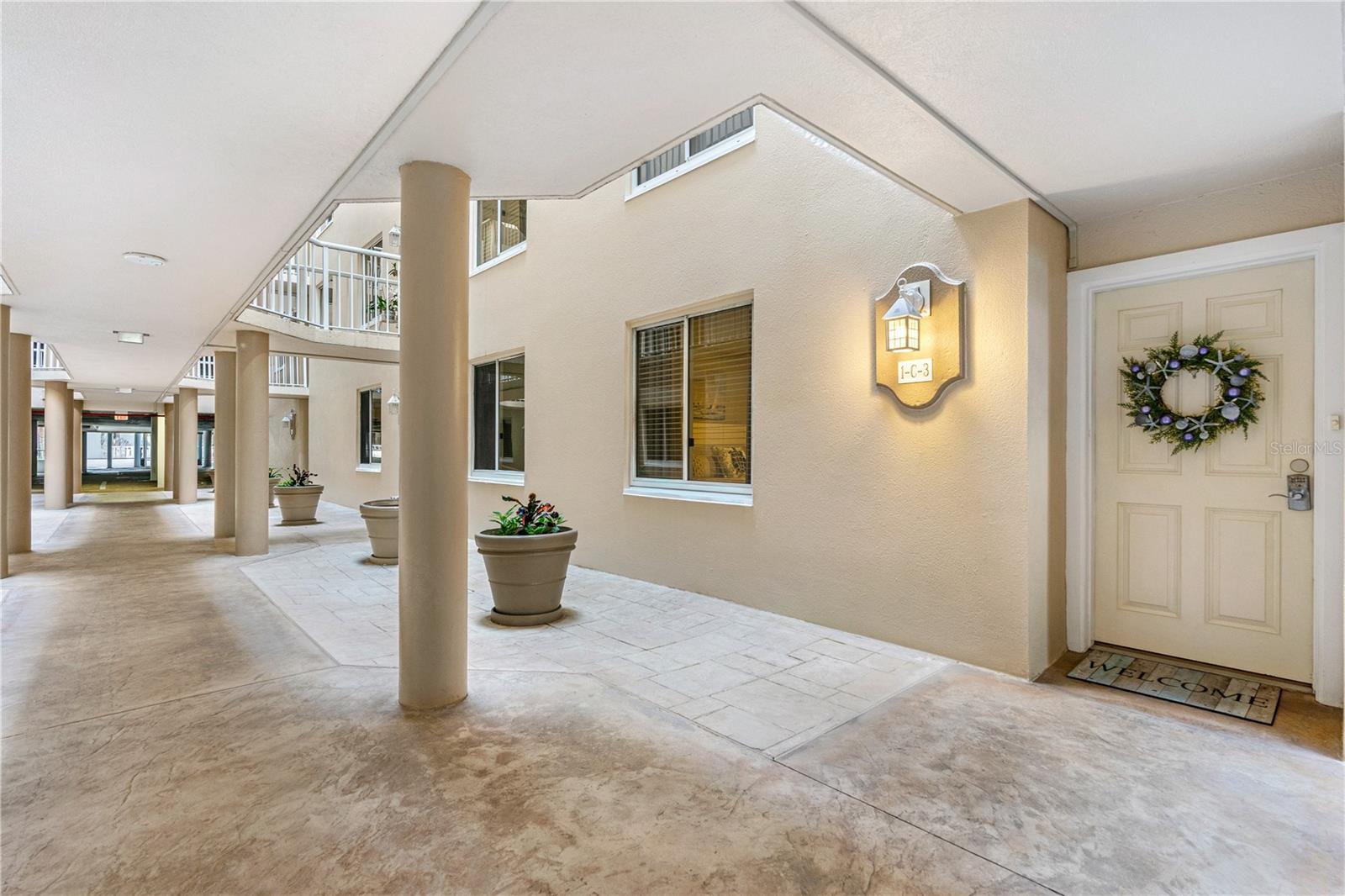 Image 7 of 74 For 3 Oceans West Boulevard 1c3