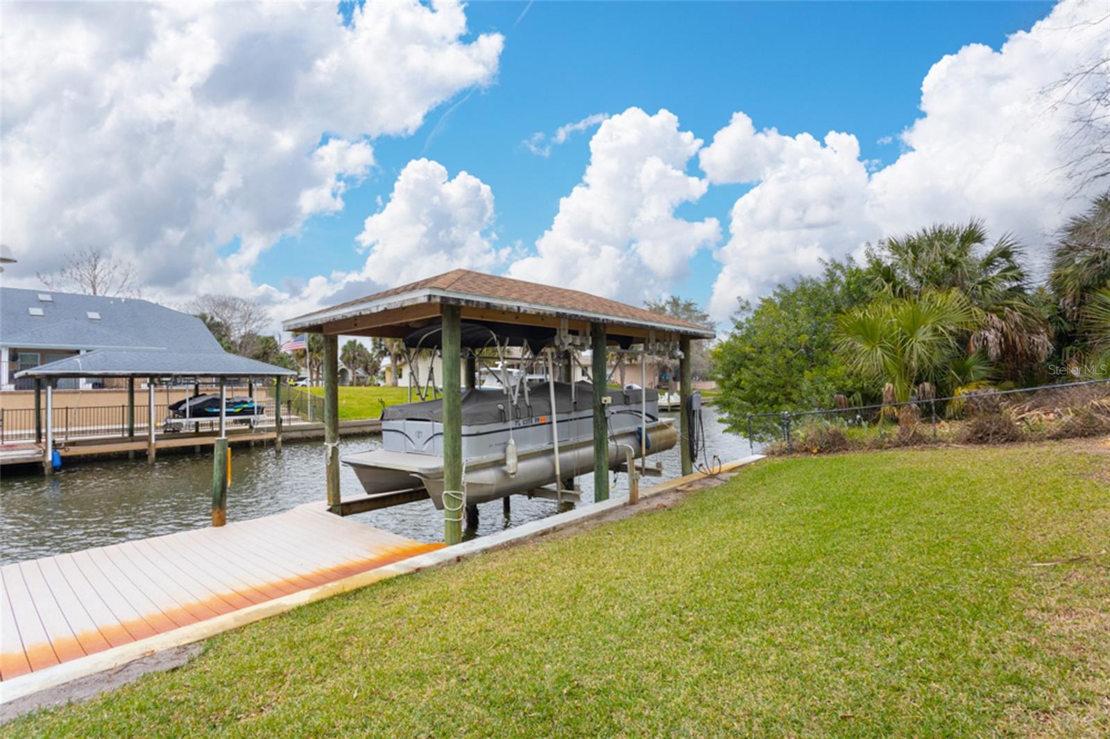 Image 37 of 46 For 21 Comanche Court