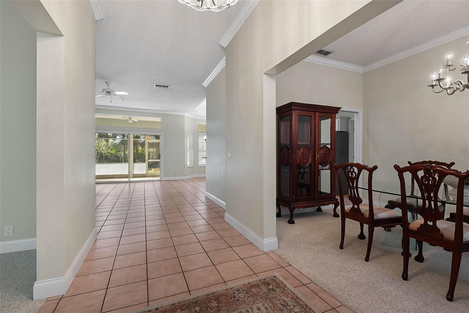 Image 11 of 68 For 325 Lambert Avenue