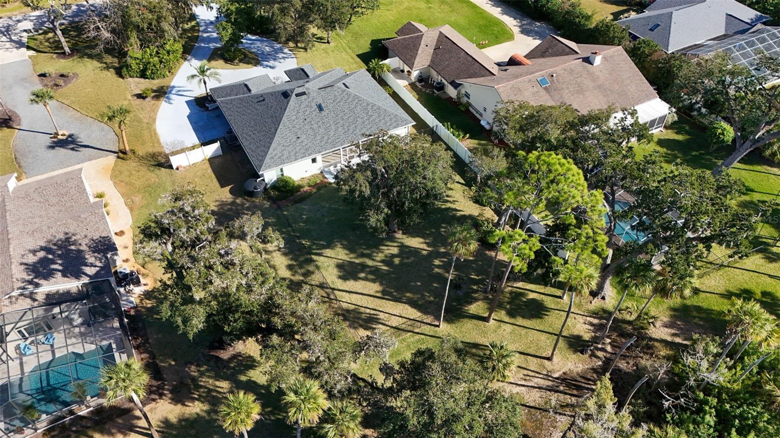 Image 63 of 68 For 325 Lambert Avenue