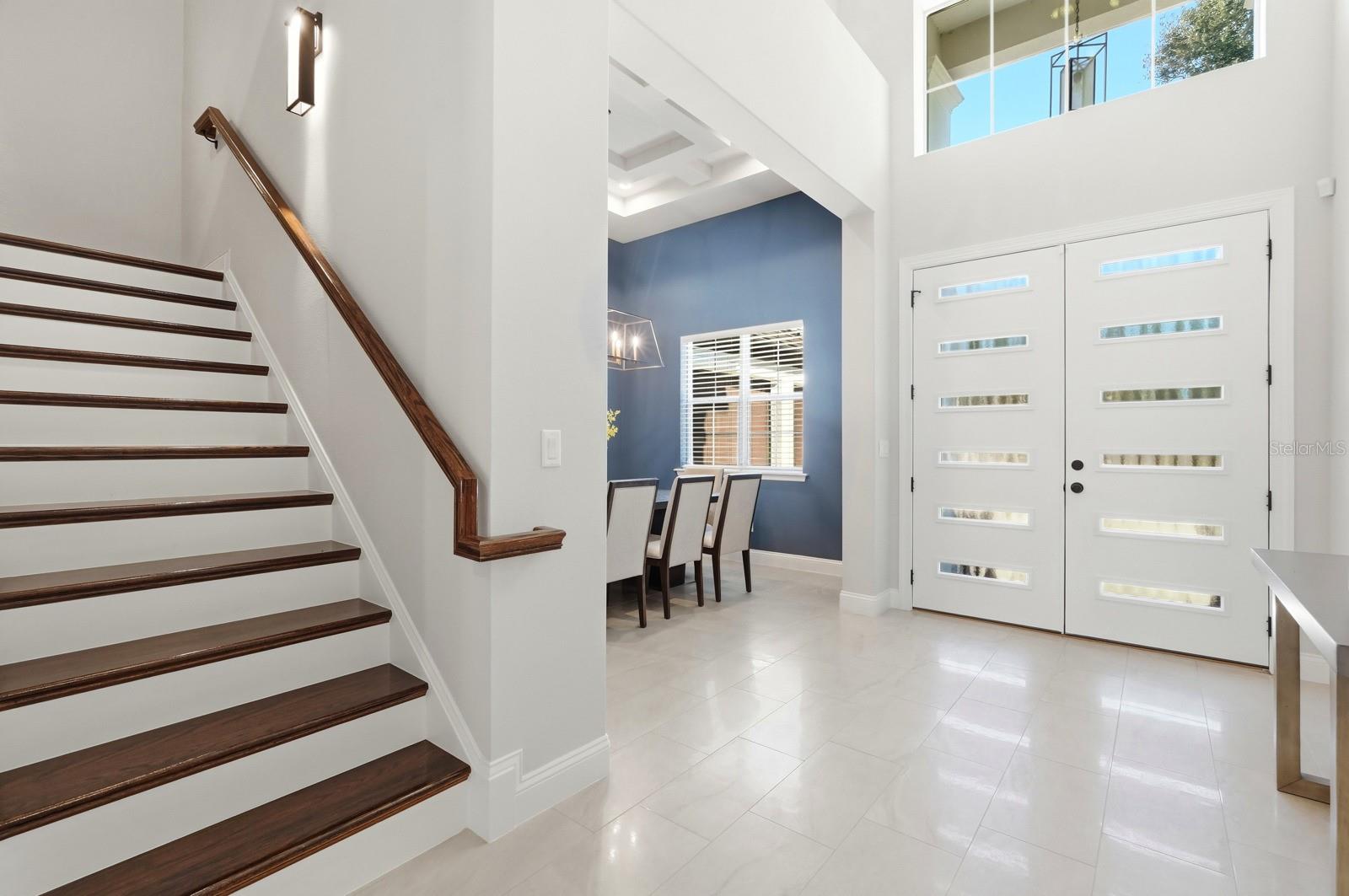 Image 11 of 85 For 23 Riverwalk