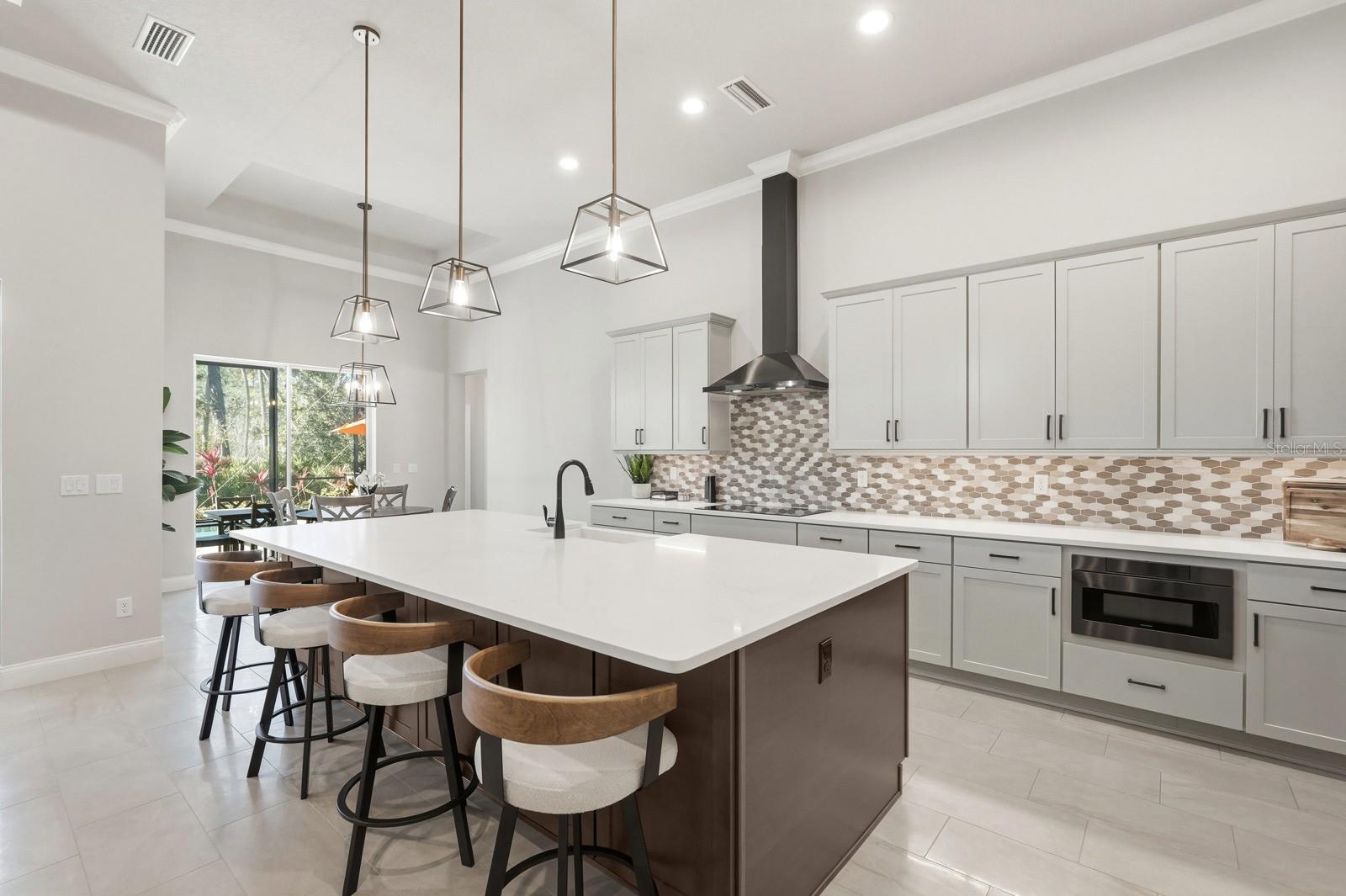 Image 18 of 85 For 23 Riverwalk