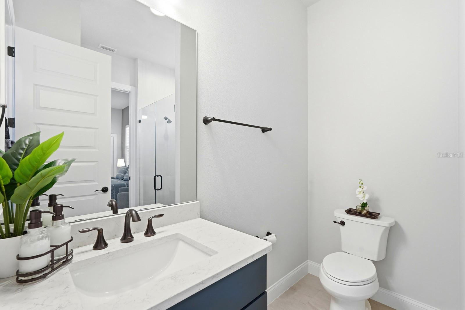 Image 43 of 85 For 23 Riverwalk