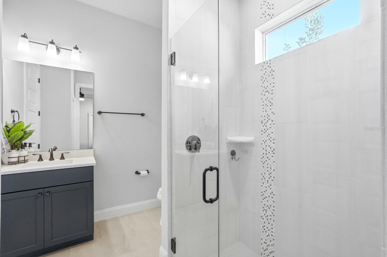 Image 44 of 85 For 23 Riverwalk