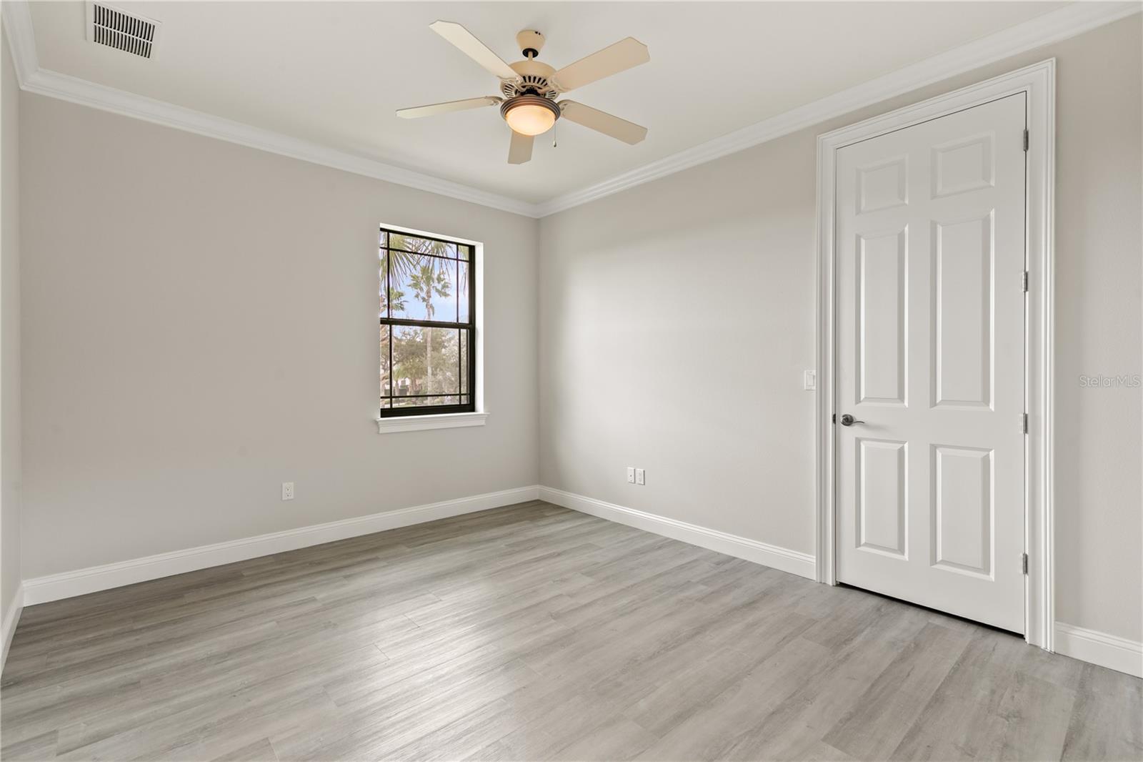 Image 43 of 73 For 259 Yacht Harbor Drive