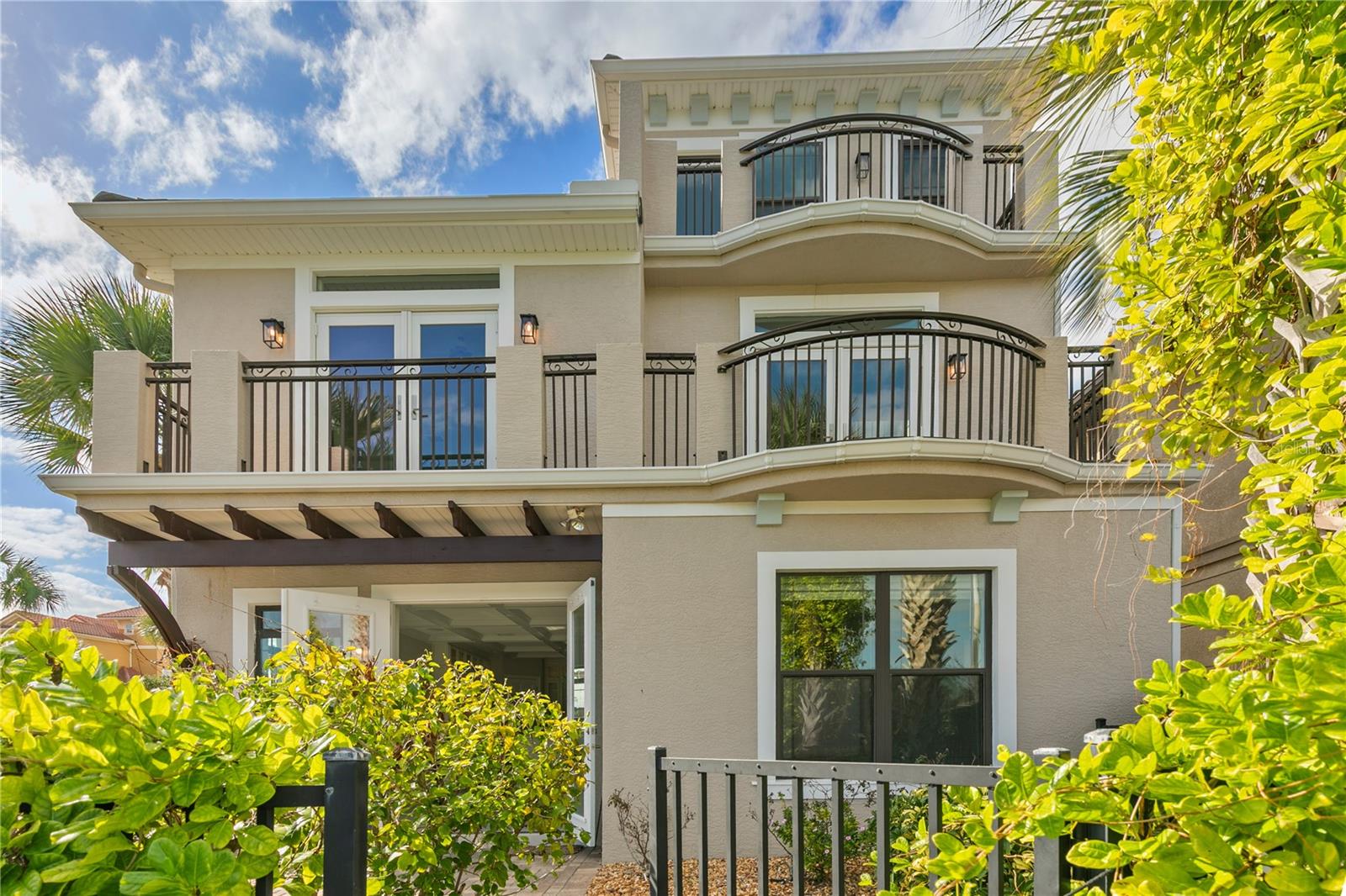 Image 62 of 73 For 259 Yacht Harbor Drive