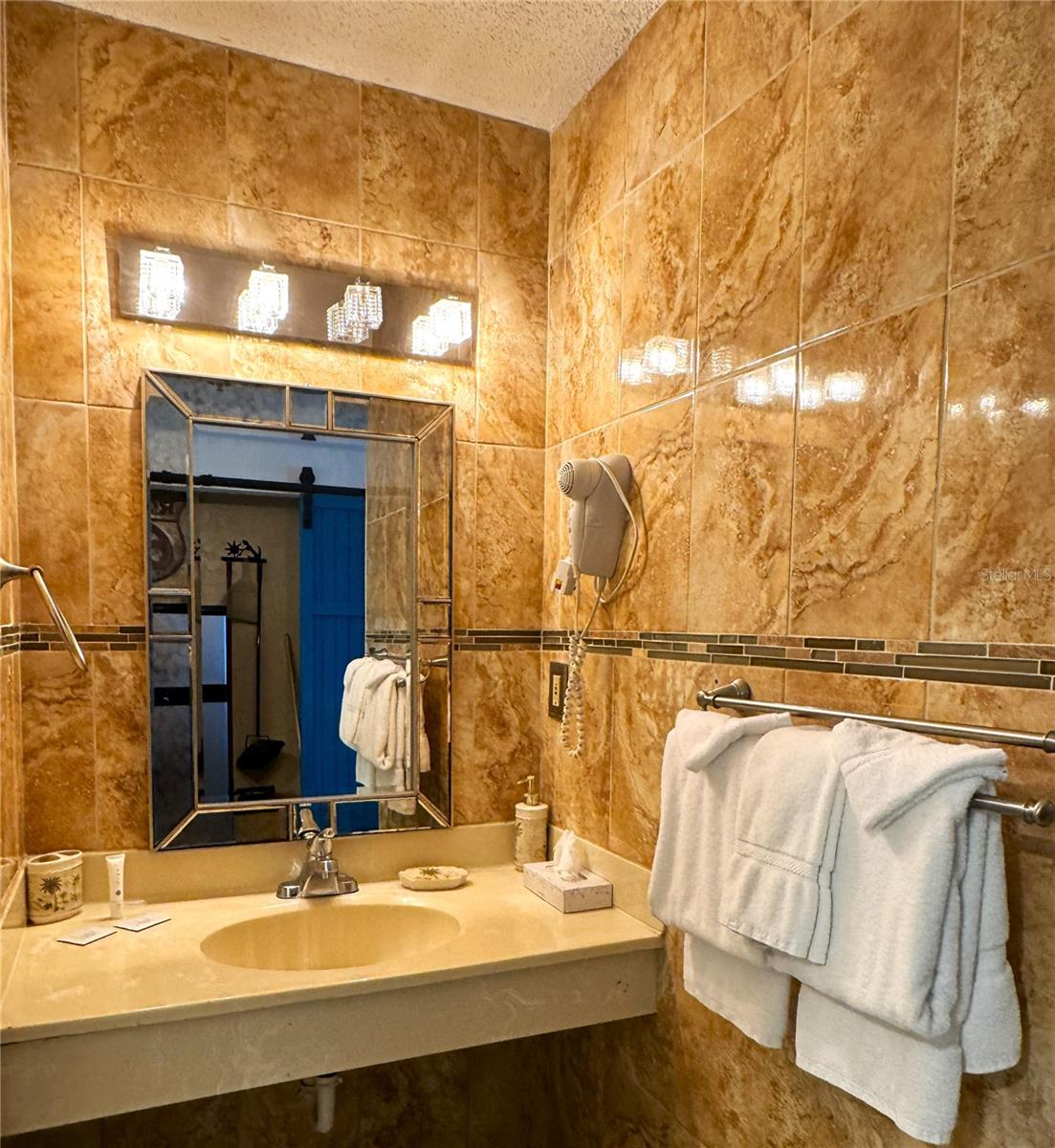 Image 20 of 25 For 313 Atlantic Avenue 6200