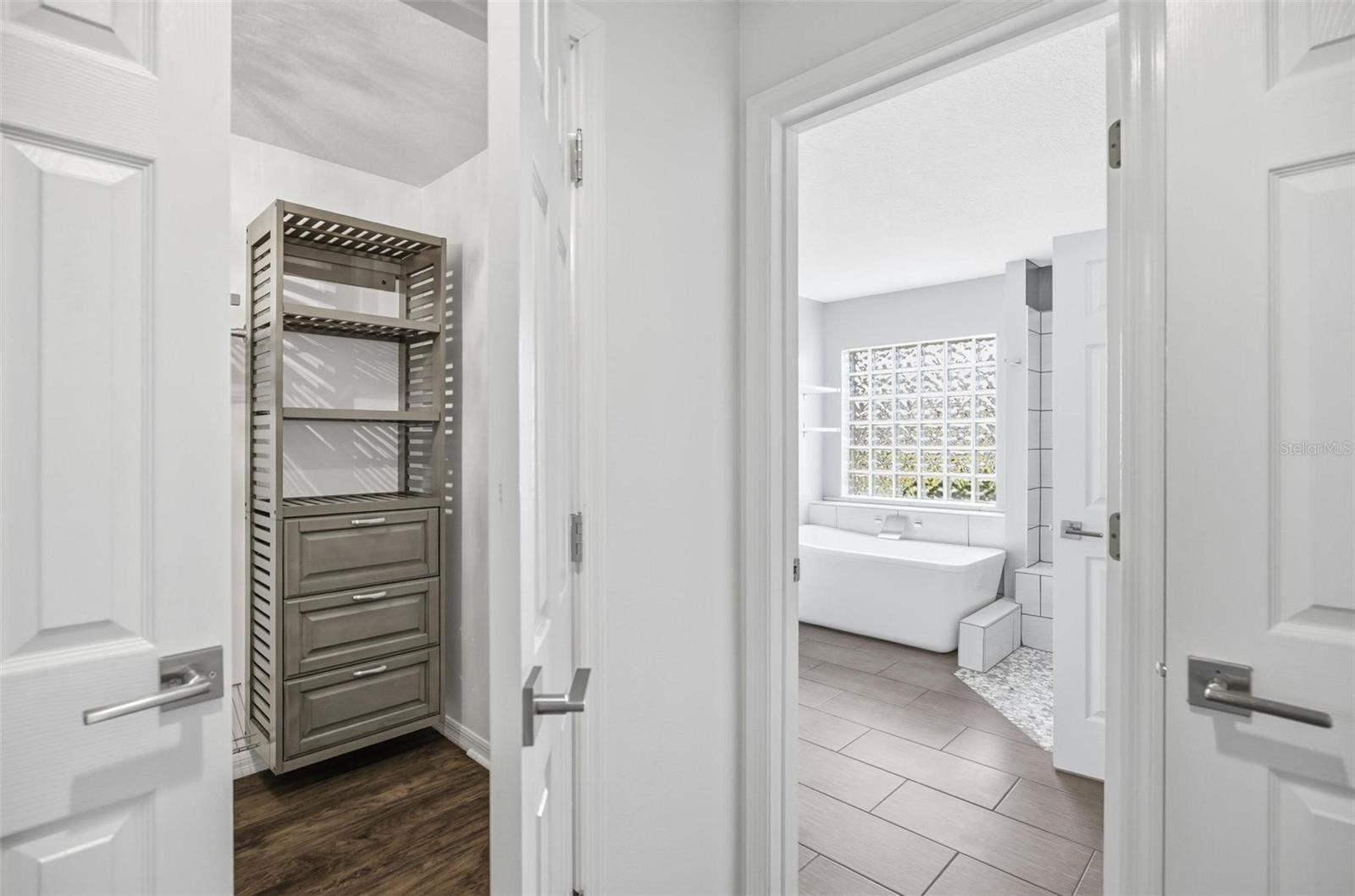 Image 47 of 56 For 1 Walton Place