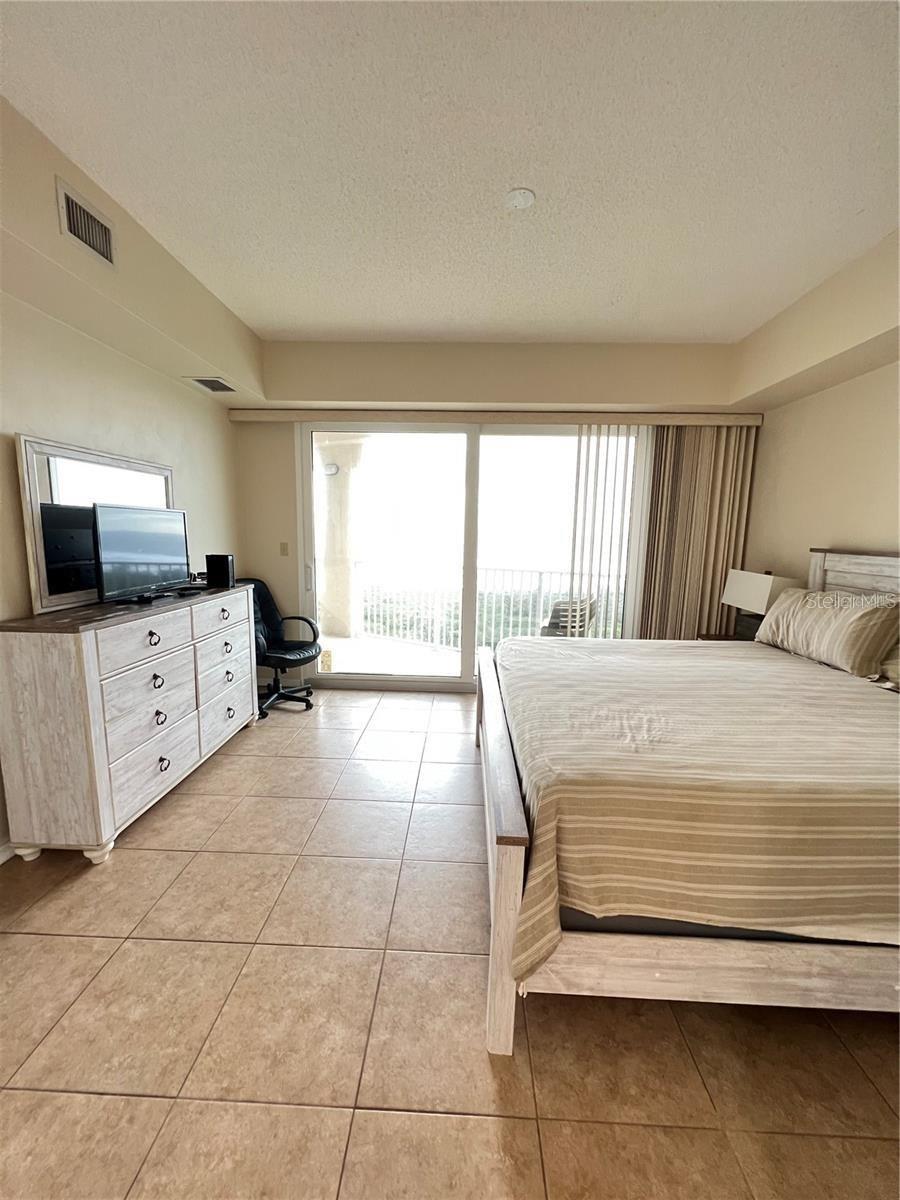 Image 9 of 24 For 104 A Surfview Drive 2503