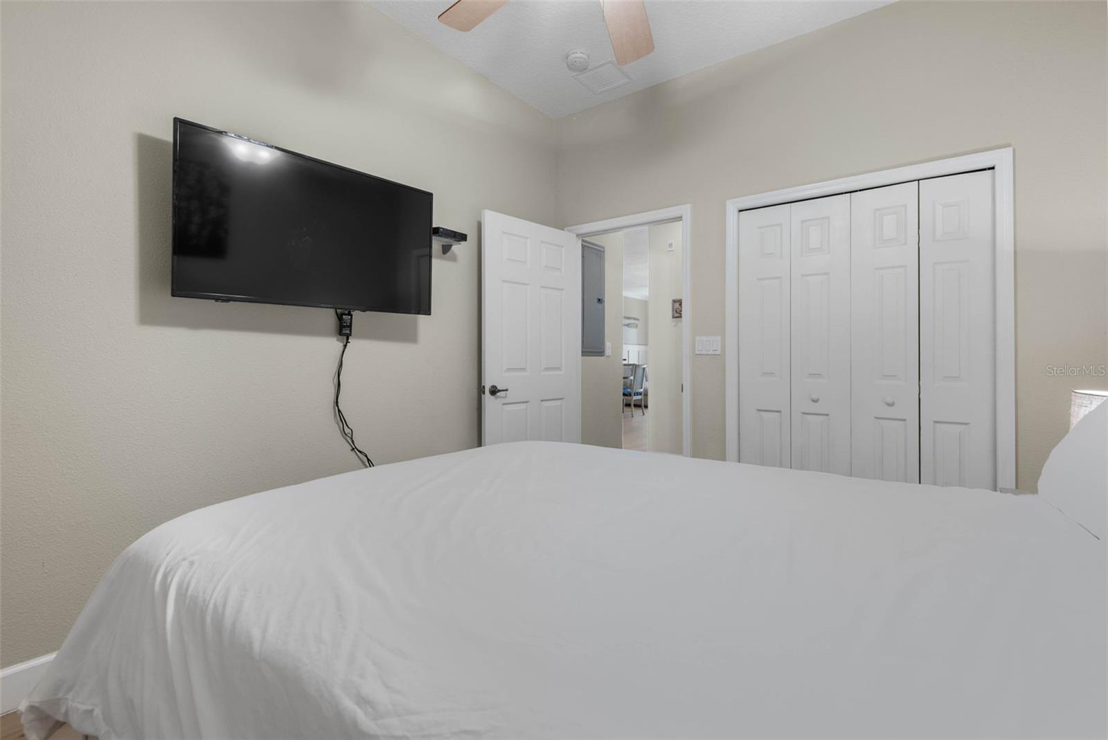 Image 29 of 59 For 15 Ocean Crest Way 1314