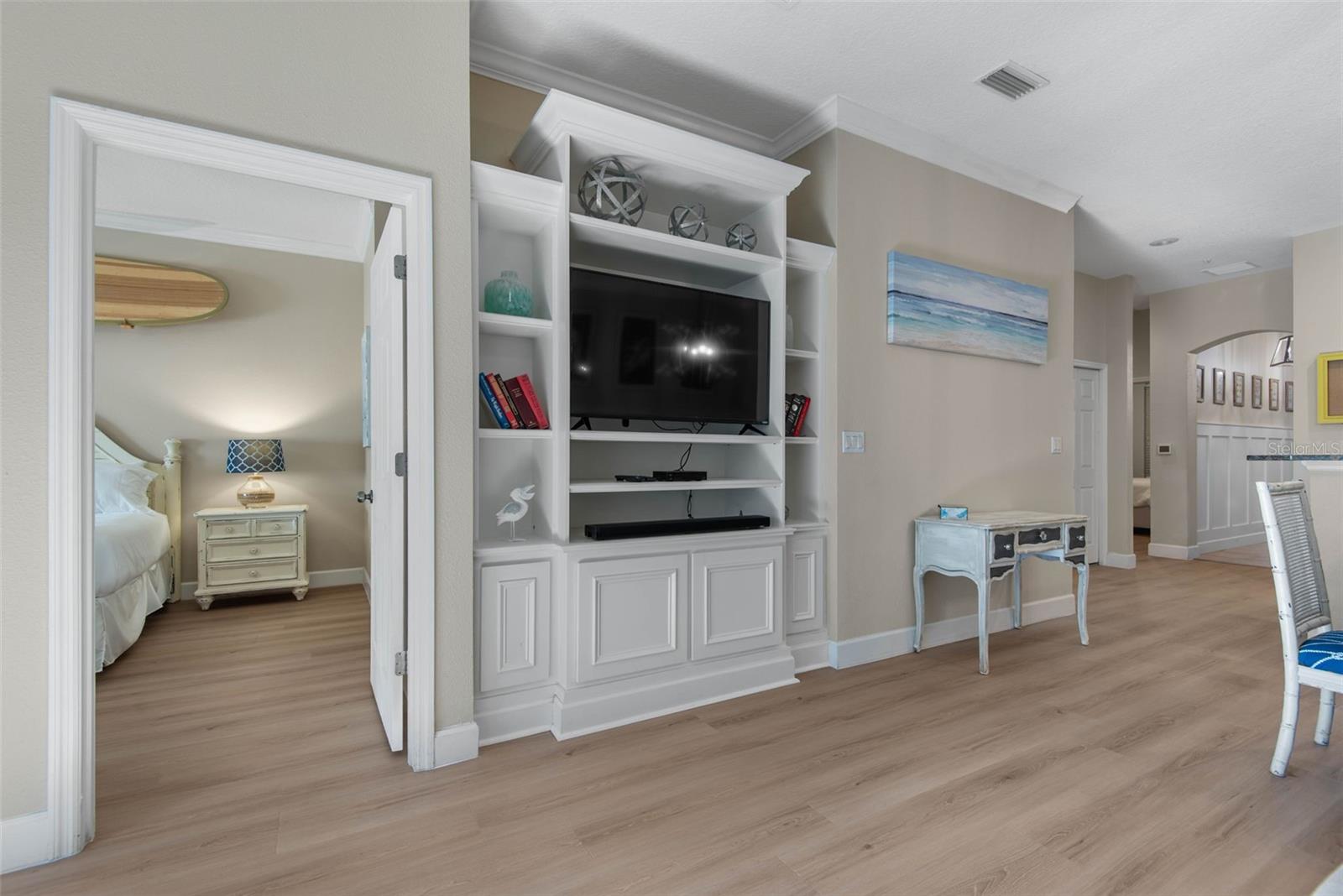 Image 9 of 59 For 15 Ocean Crest Way 1314