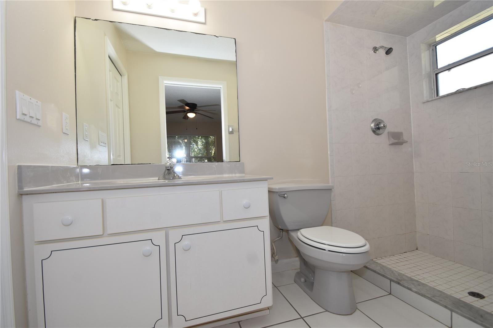 Image 22 of 36 For 8 Regency Drive A