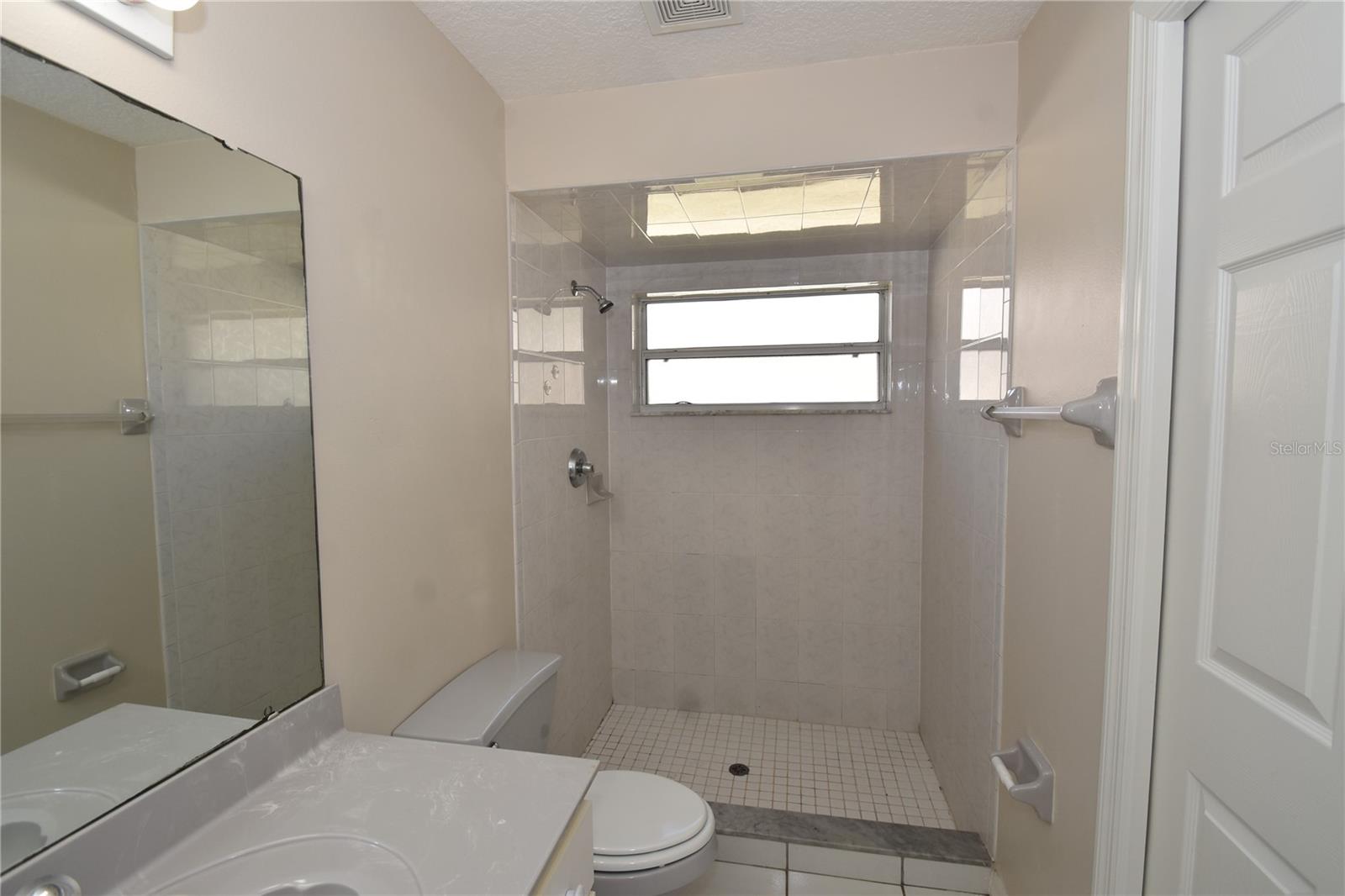 Image 24 of 36 For 8 Regency Drive A