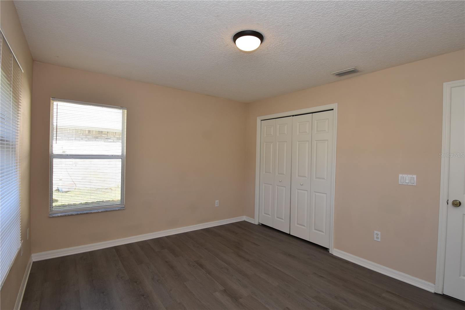 Image 30 of 36 For 8 Regency Drive A