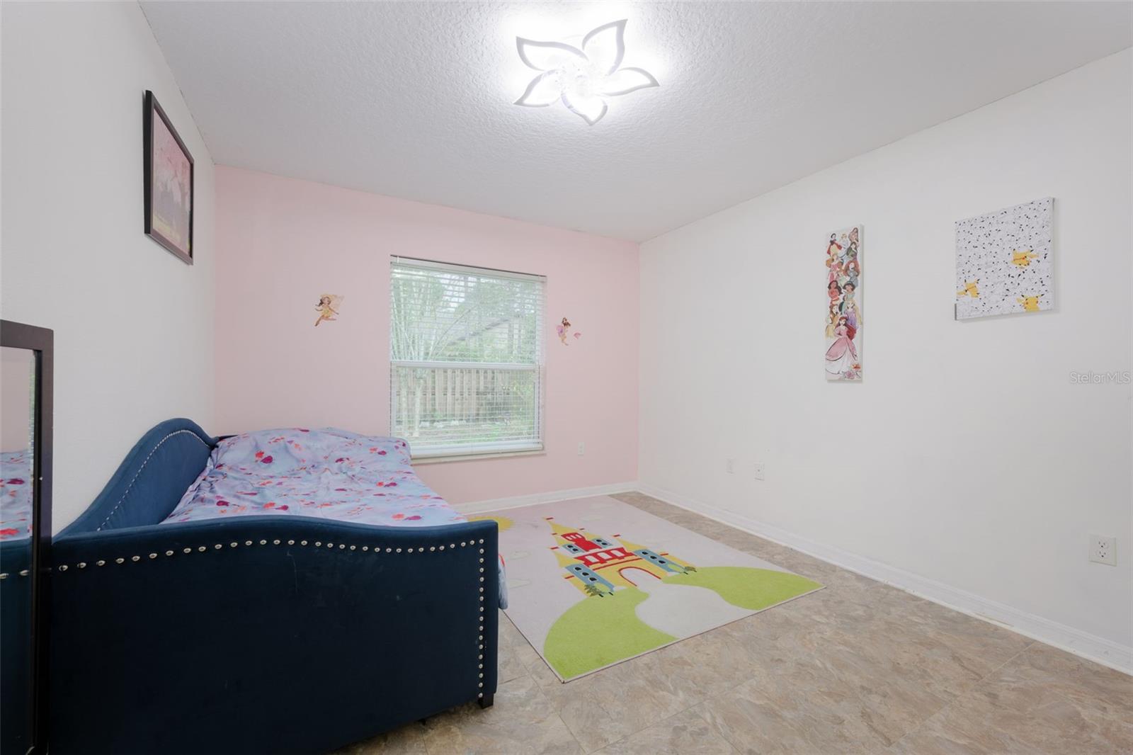 Image 18 of 41 For 22 Untermeyer Place