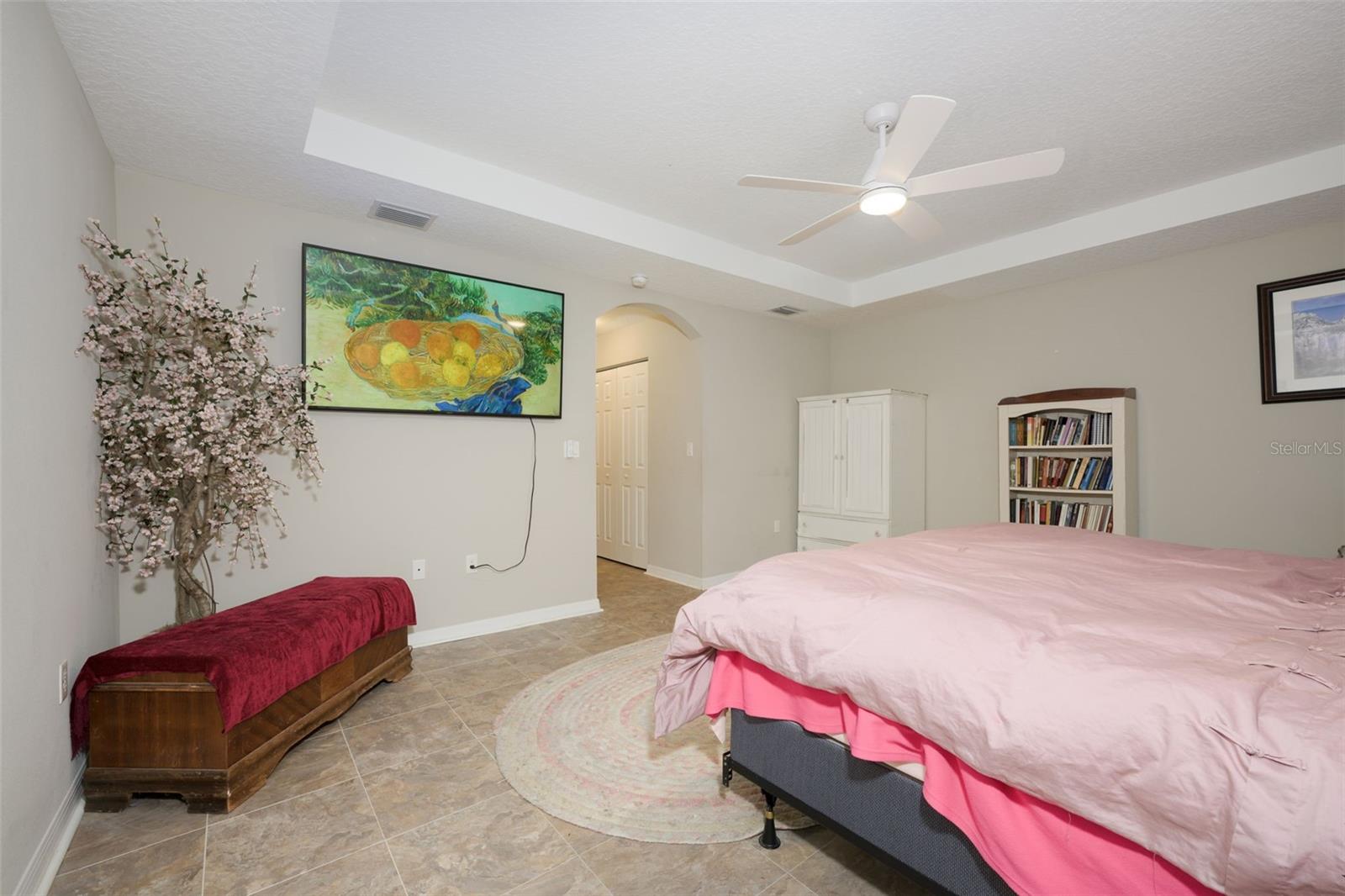 Image 22 of 41 For 22 Untermeyer Place