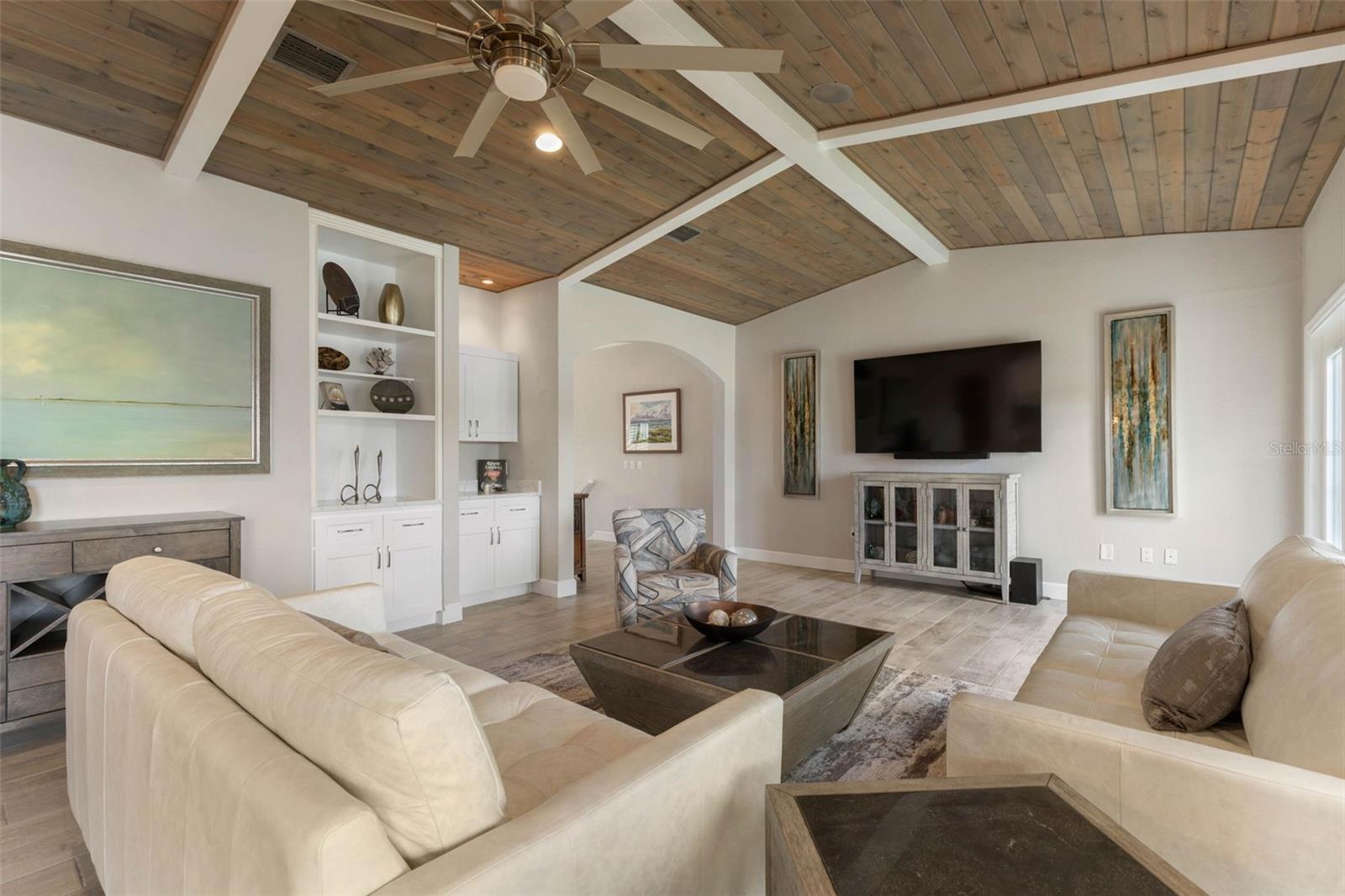 Image 10 of 78 For 21 Viscaya Lane 2006