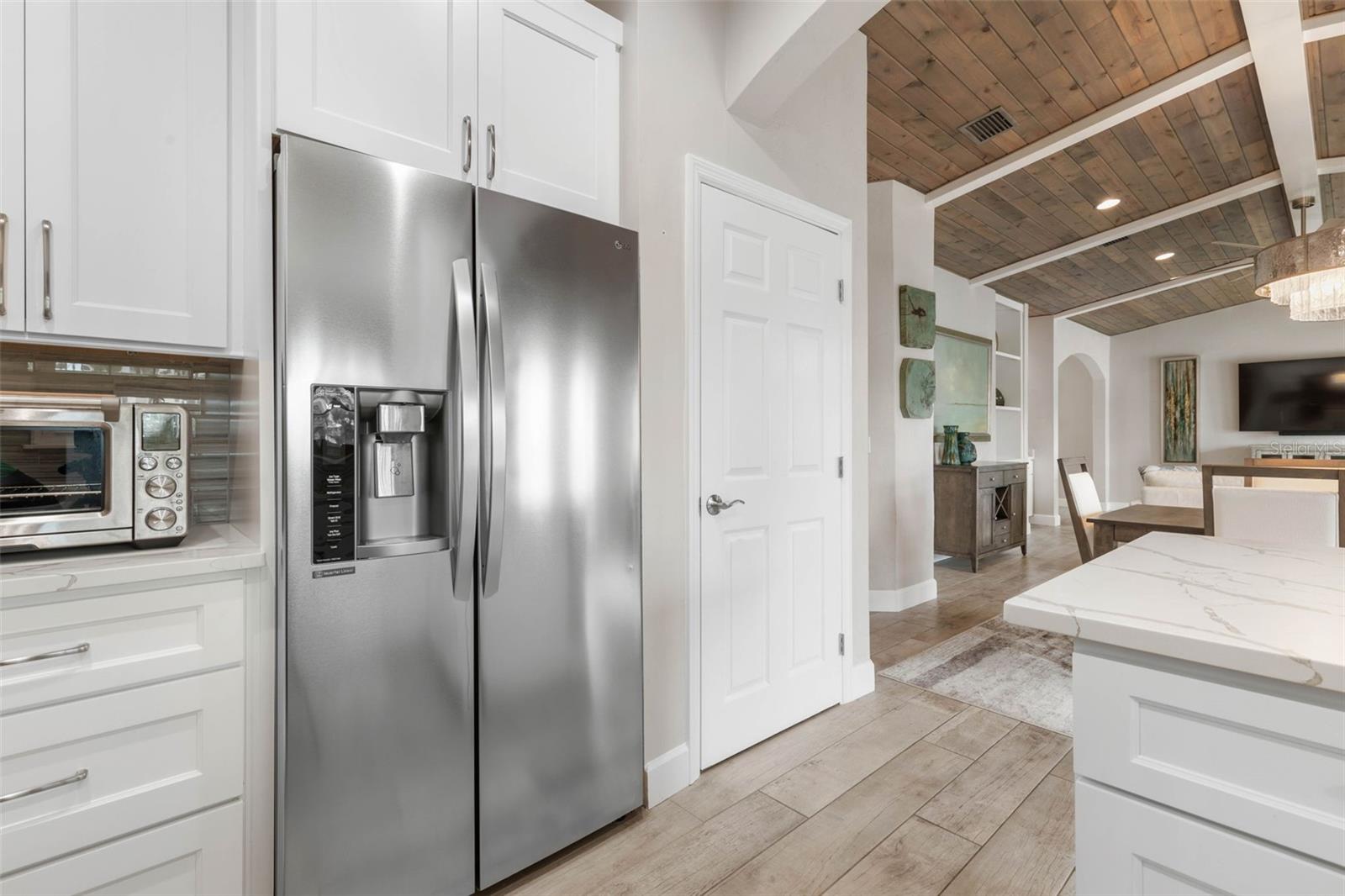 Image 19 of 78 For 21 Viscaya Lane 2006