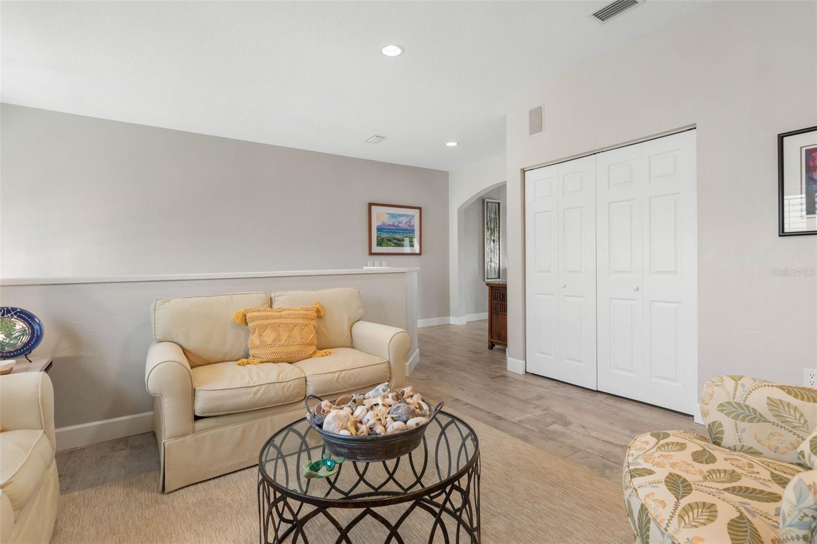 Image 23 of 78 For 21 Viscaya Lane 2006