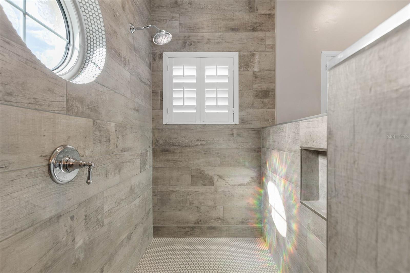 Image 39 of 78 For 21 Viscaya Lane 2006