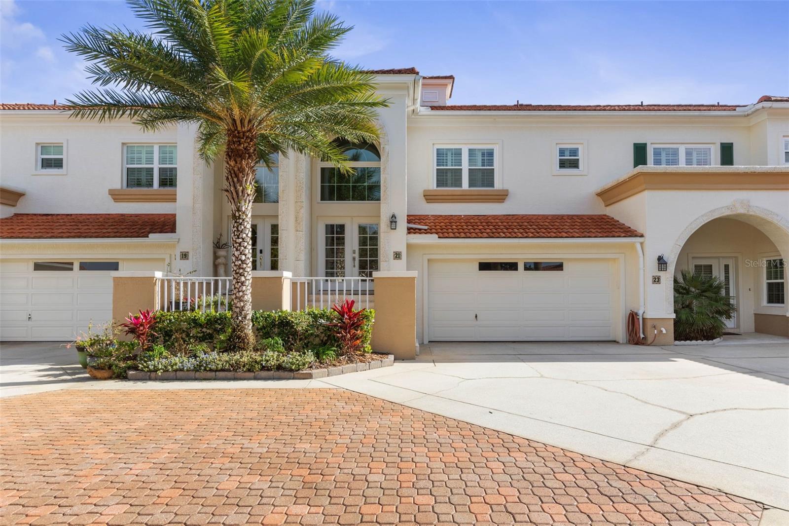 Image 4 of 78 For 21 Viscaya Lane 2006