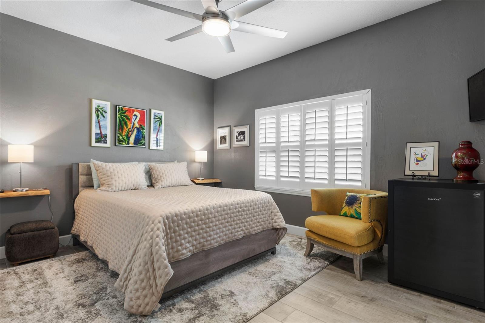 Image 43 of 78 For 21 Viscaya Lane 2006