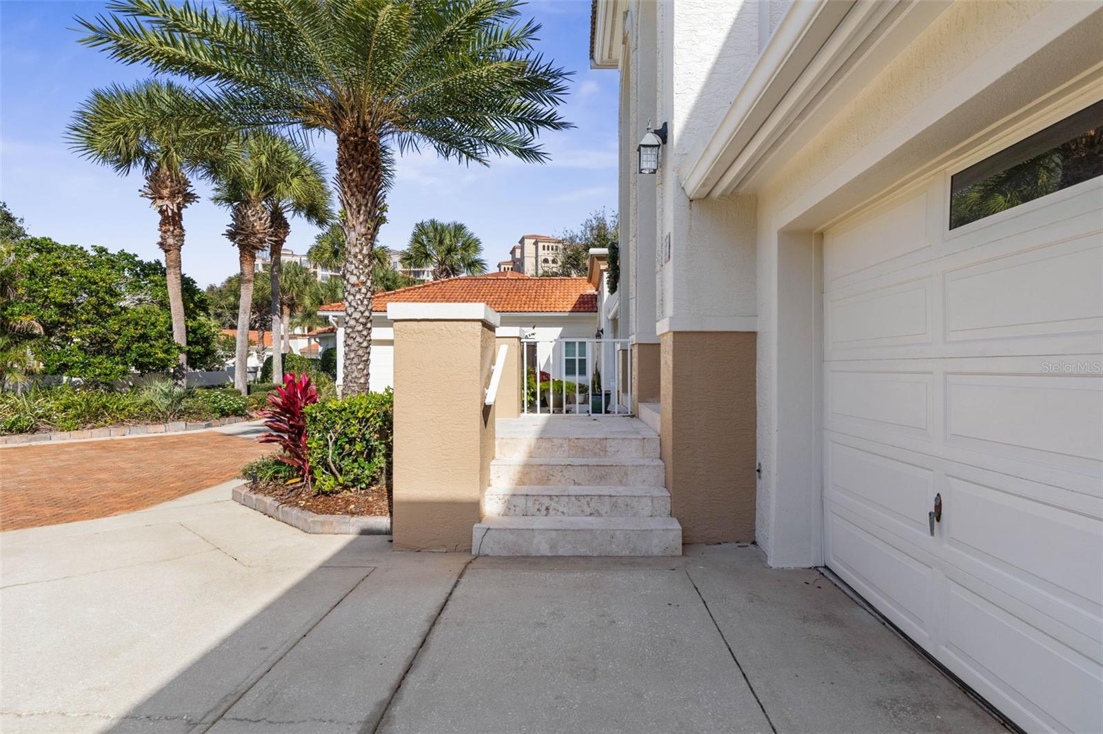 Image 6 of 78 For 21 Viscaya Lane 2006