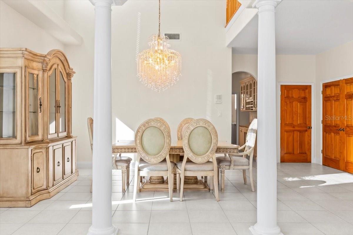 Image 13 of 91 For 10 Capistrano Drive