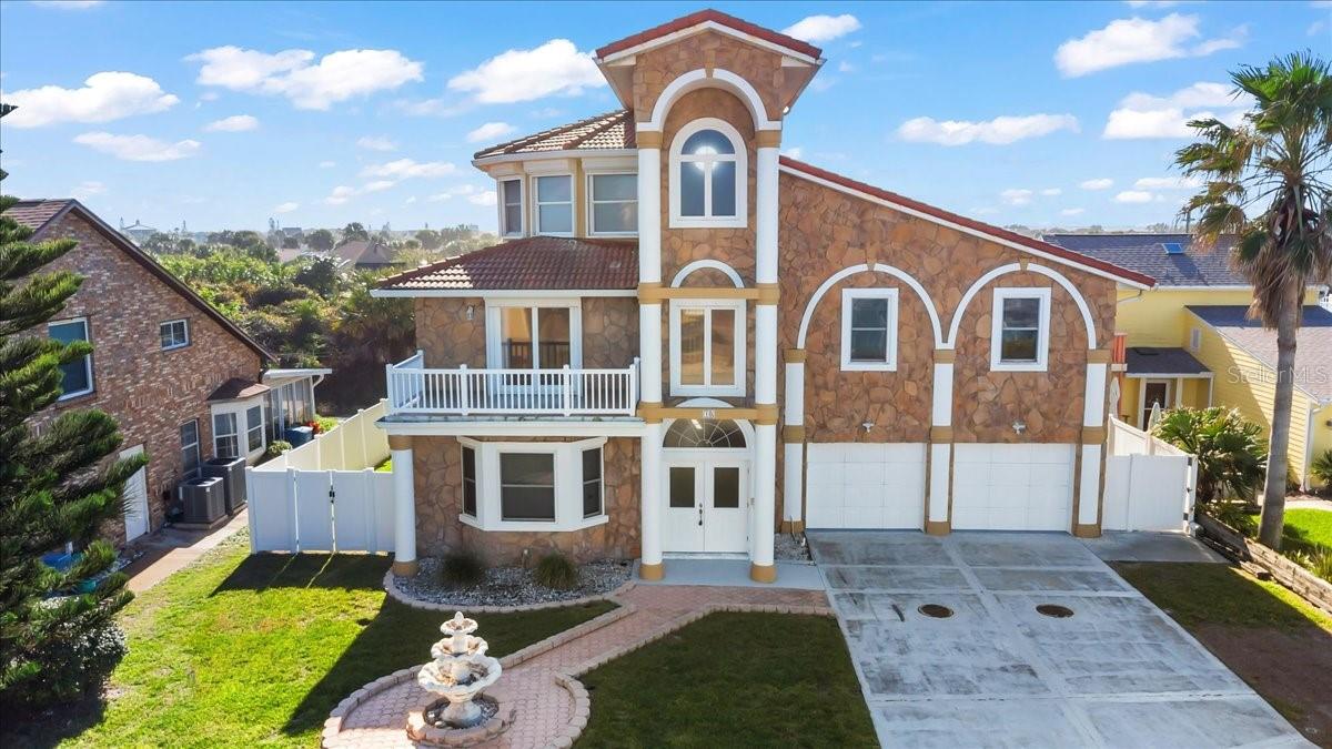 Image 2 of 91 For 10 Capistrano Drive