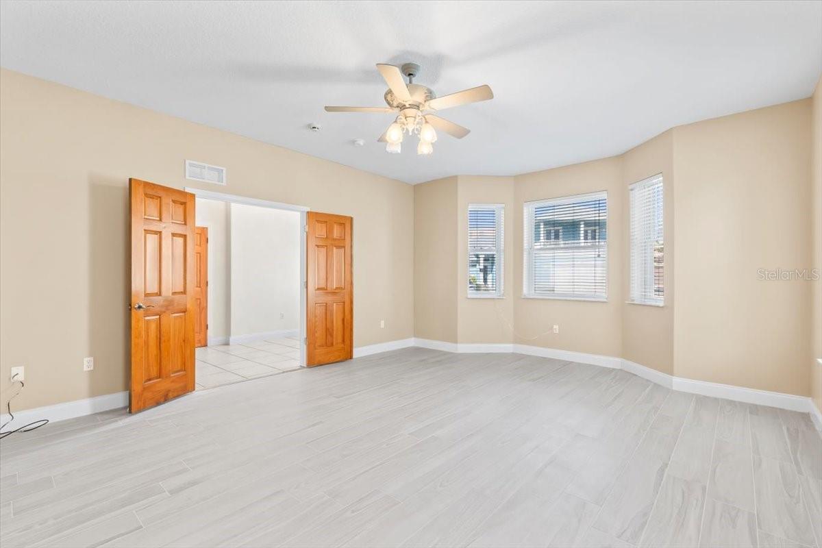 Image 23 of 91 For 10 Capistrano Drive