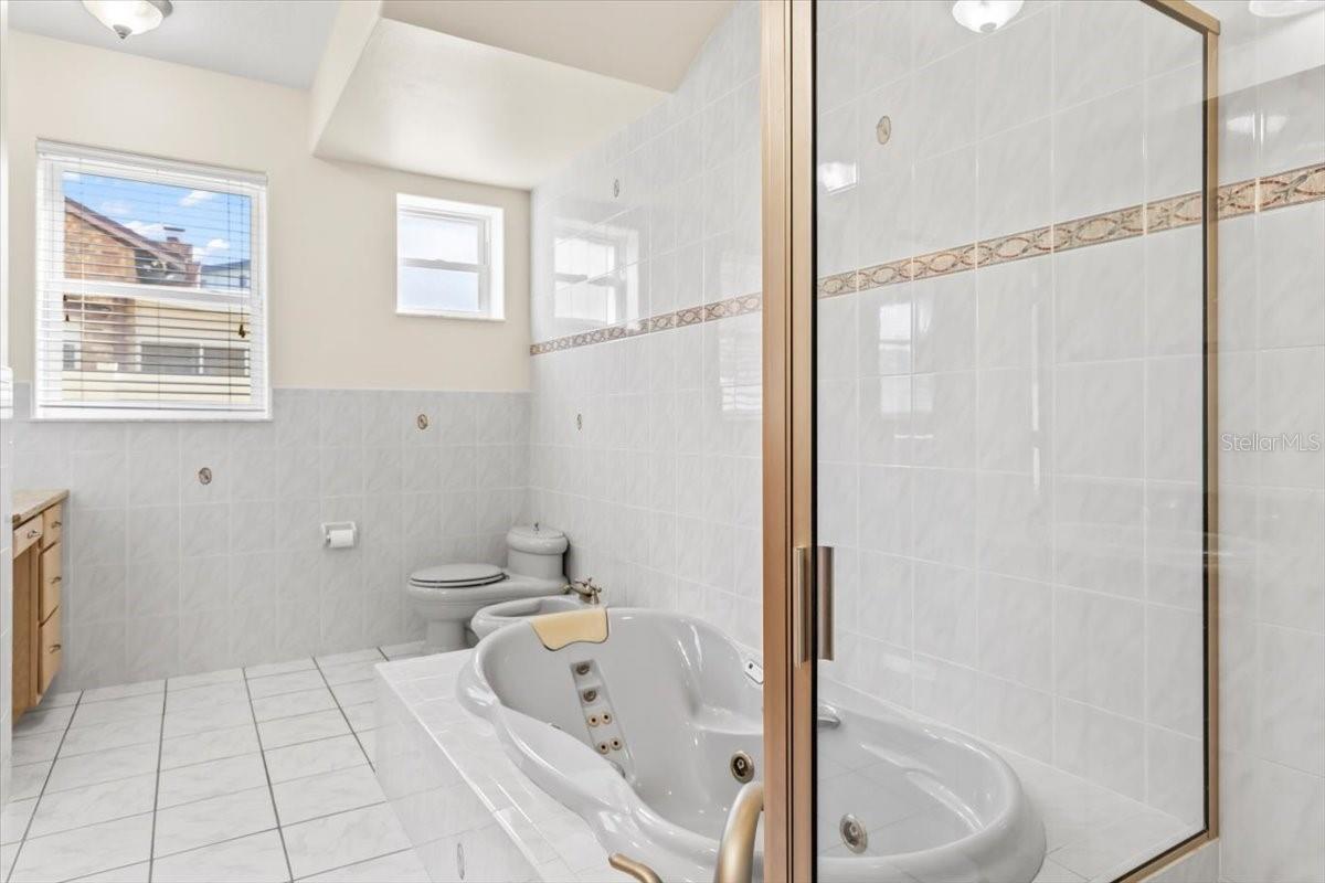 Image 30 of 91 For 10 Capistrano Drive