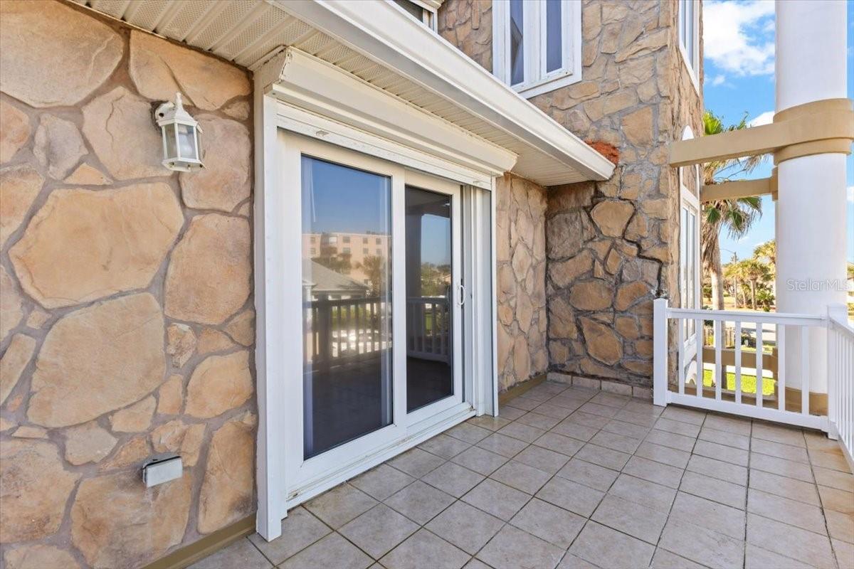 Image 39 of 91 For 10 Capistrano Drive