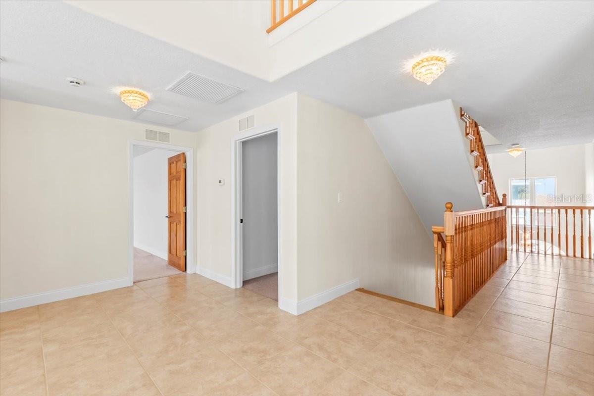 Image 41 of 91 For 10 Capistrano Drive