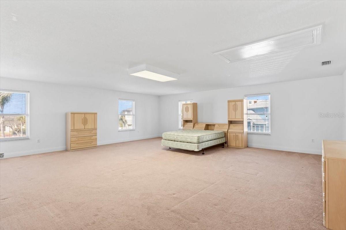 Image 44 of 91 For 10 Capistrano Drive