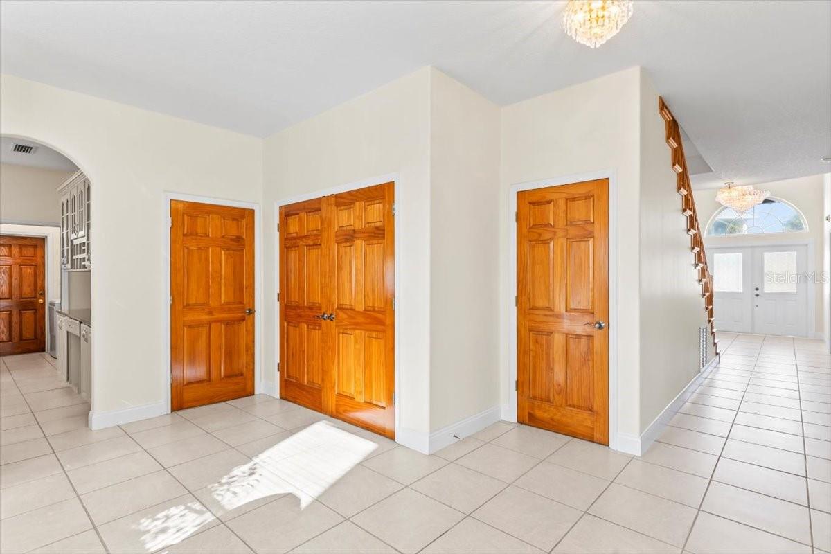 Image 6 of 91 For 10 Capistrano Drive