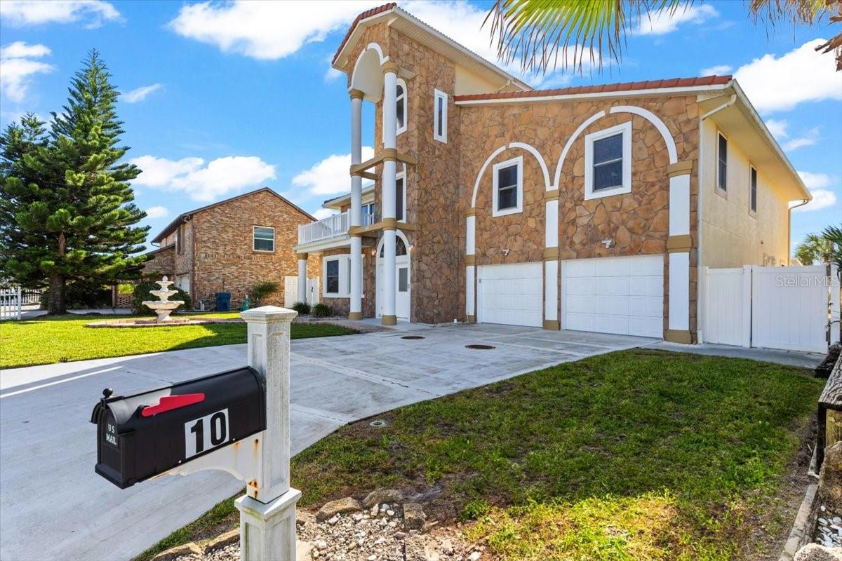 Image 88 of 91 For 10 Capistrano Drive