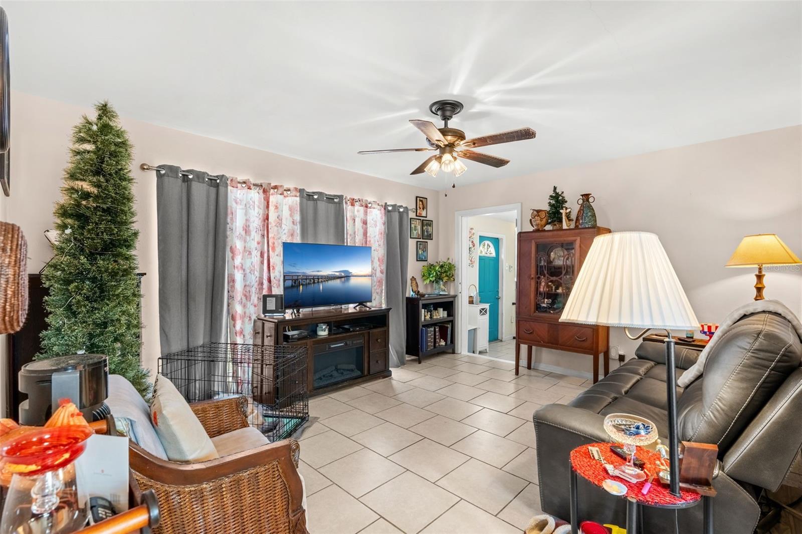 Image 13 of 32 For 1109 Alamanda Lane