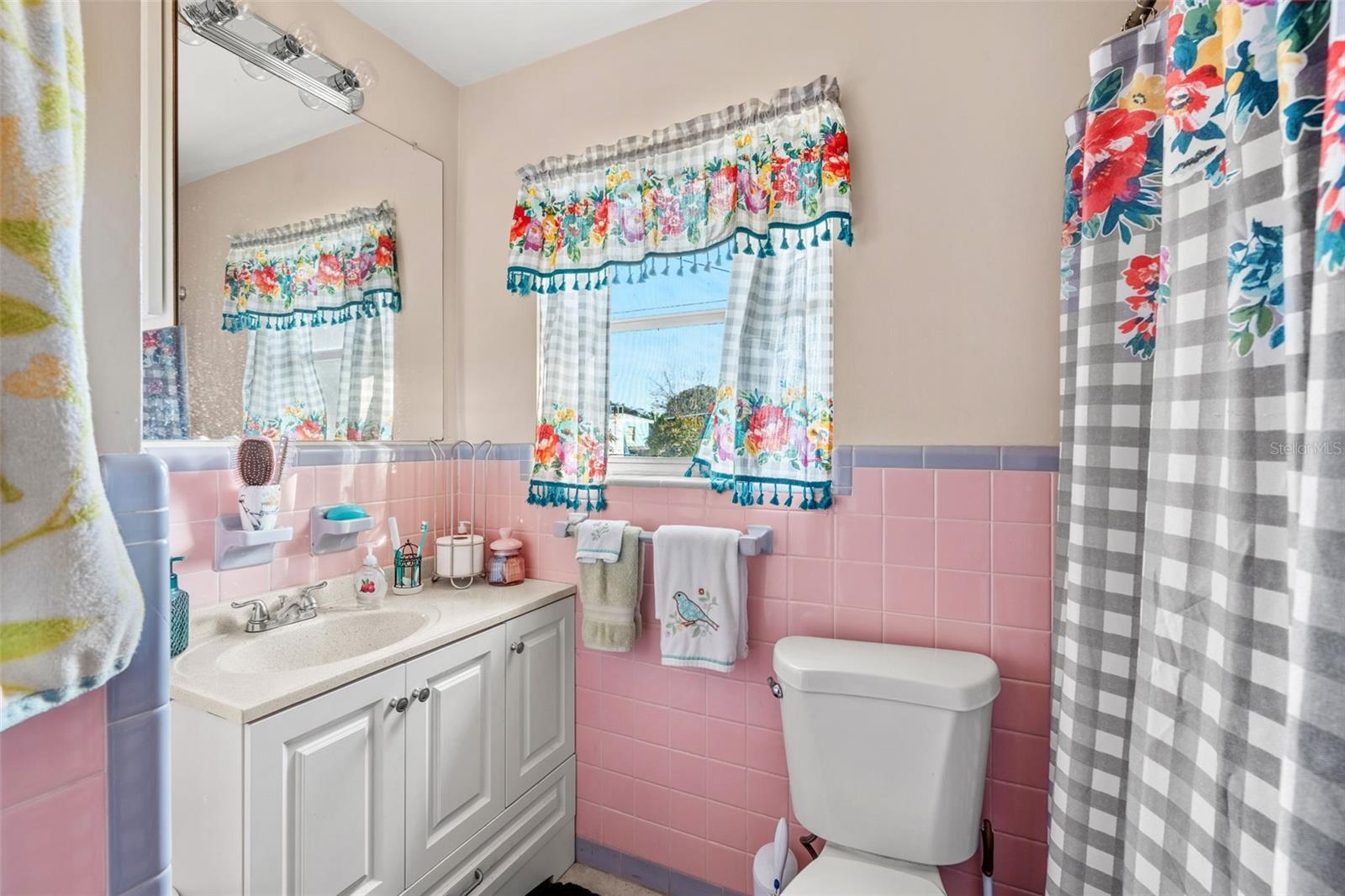 Image 15 of 32 For 1109 Alamanda Lane