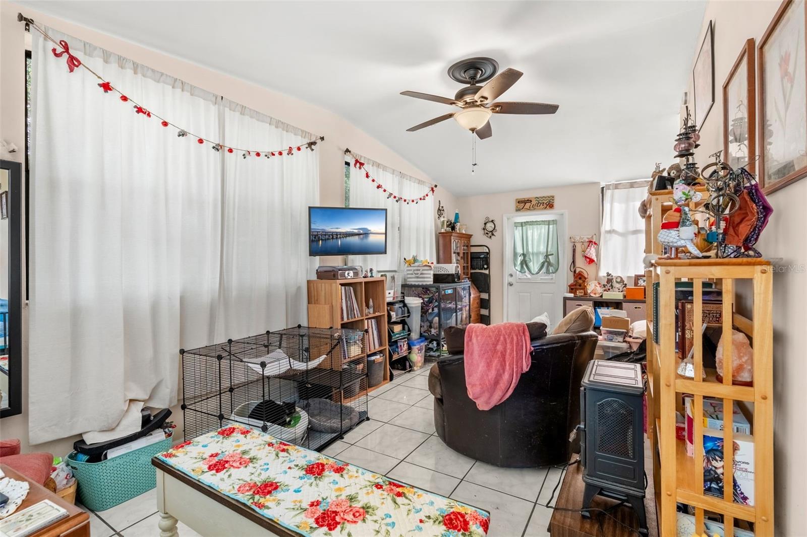 Image 6 of 32 For 1109 Alamanda Lane