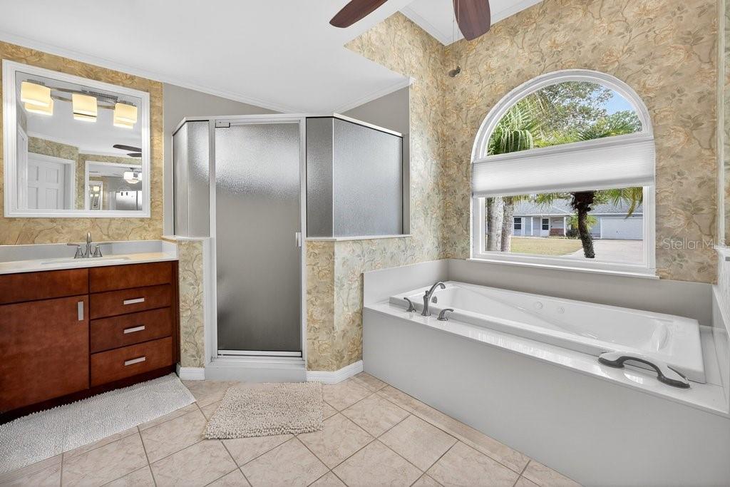 Image 16 of 31 For 40 Franciscan Lane