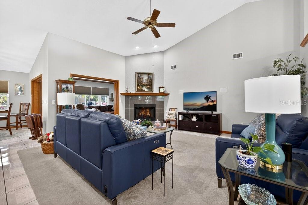 Image 4 of 31 For 40 Franciscan Lane