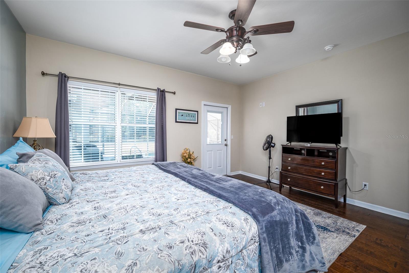 Image 18 of 47 For 4930 182nd Way