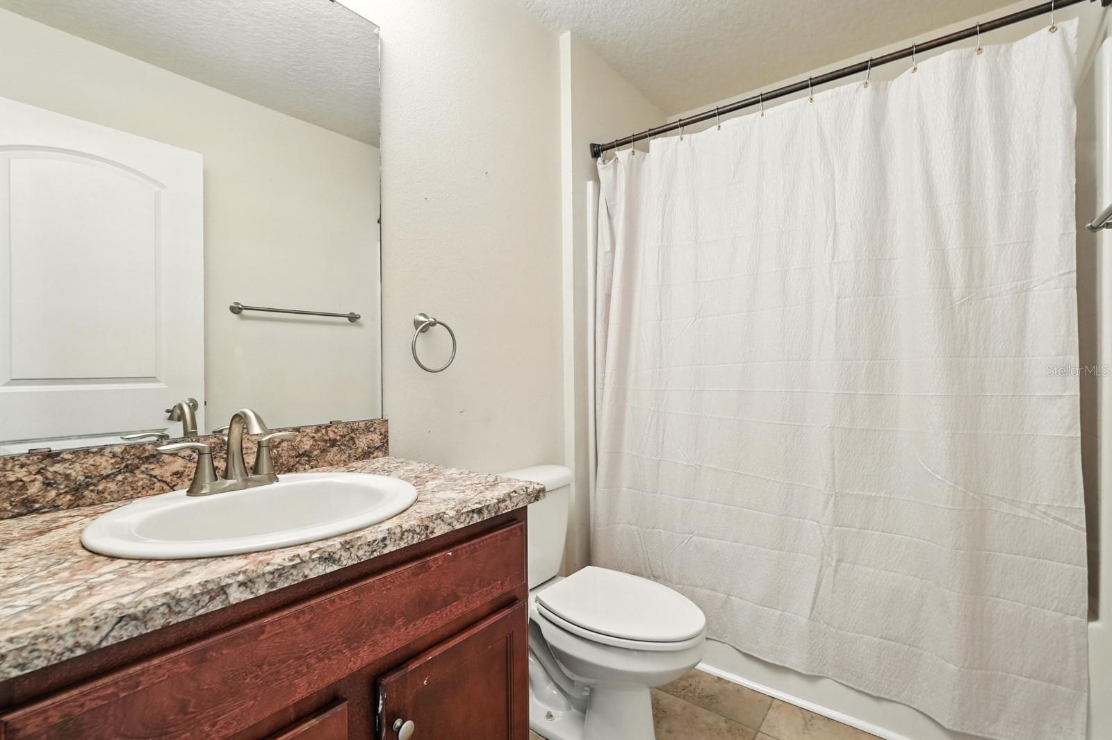 Image 29 of 43 For 8 Zorro Court