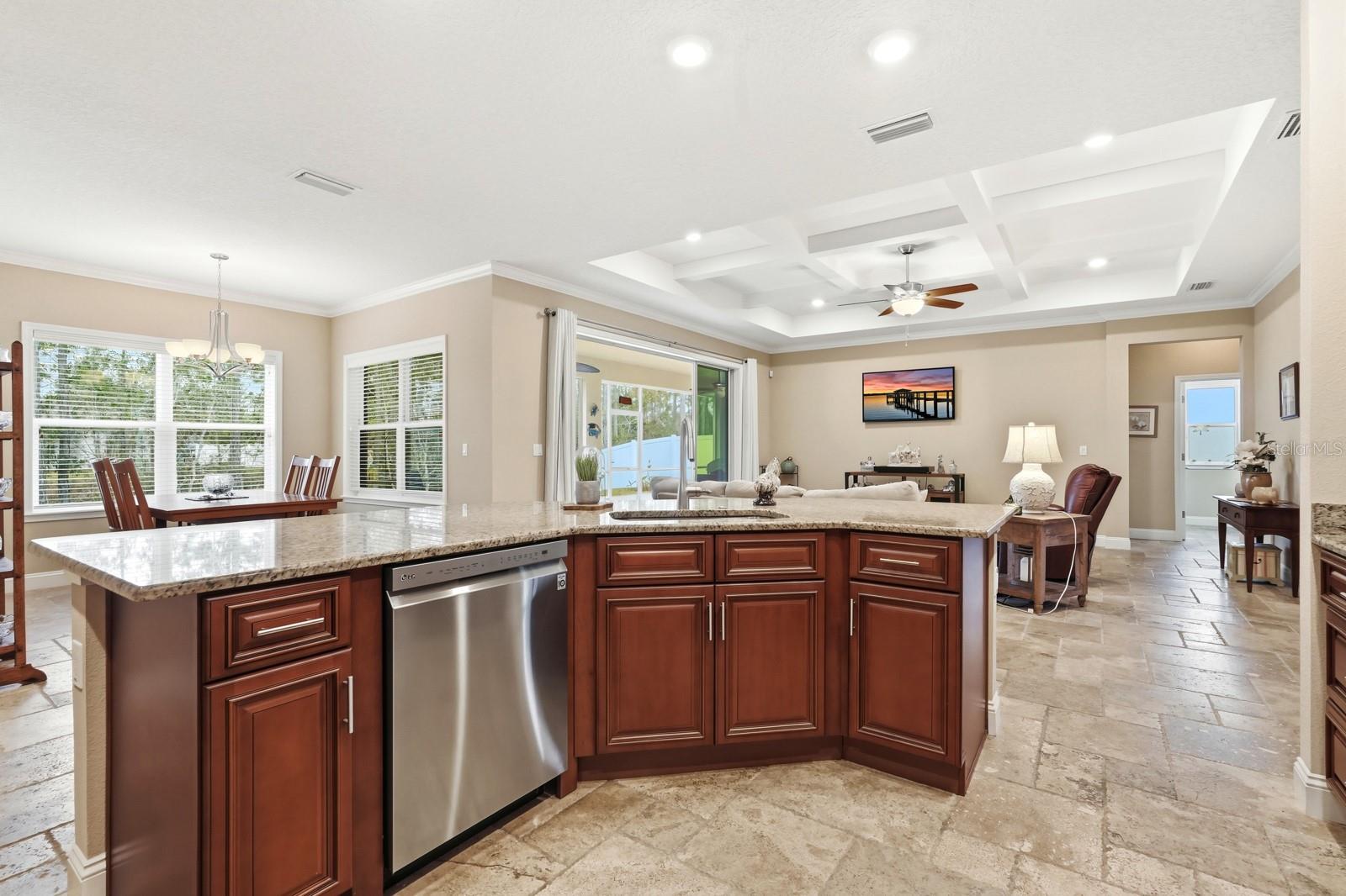 Image 14 of 55 For 39 Lema Lane