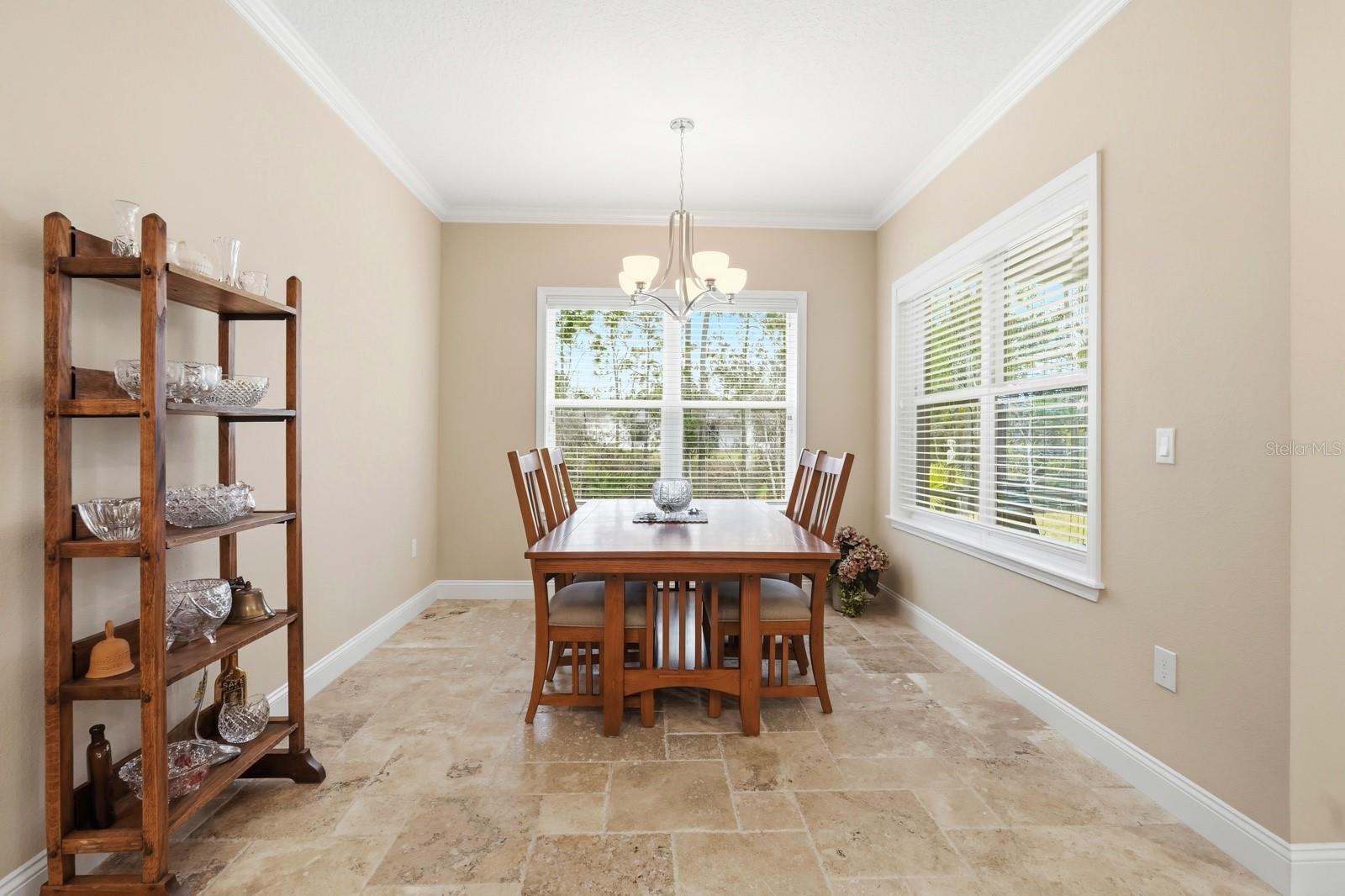 Image 17 of 55 For 39 Lema Lane