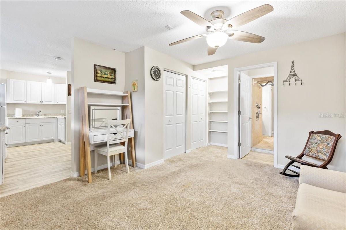 Image 22 of 66 For 824 Fleming Avenue