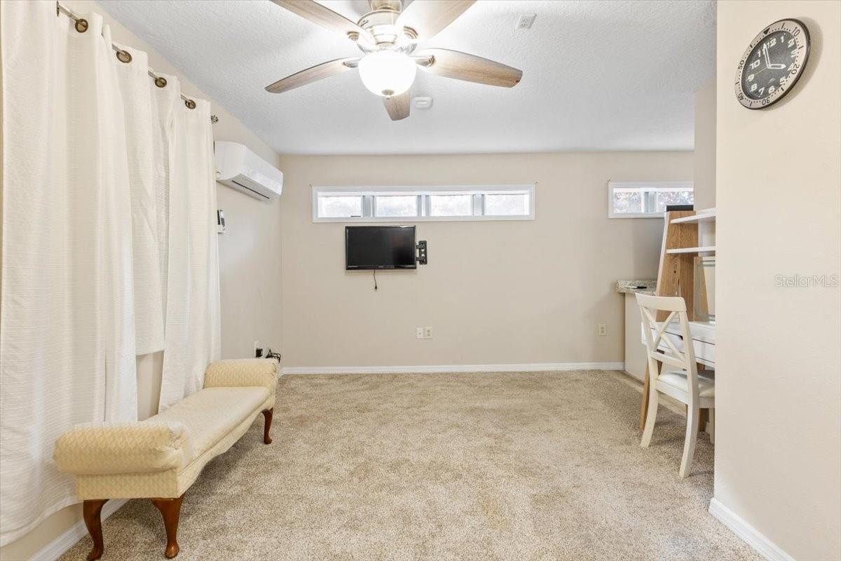 Image 23 of 66 For 824 Fleming Avenue