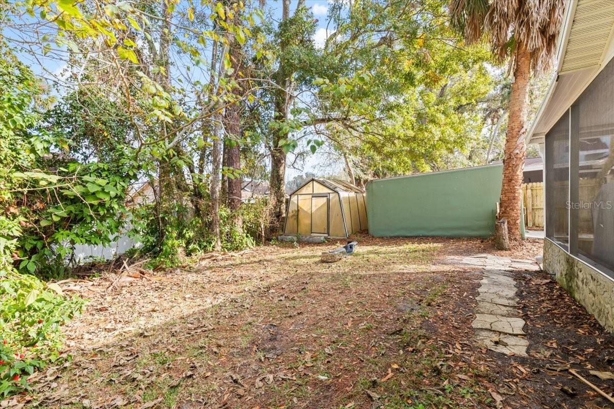 Image 30 of 66 For 824 Fleming Avenue